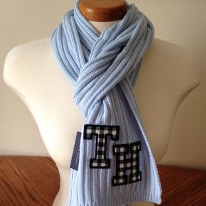 Tommy Hilfiger Knit Scarf